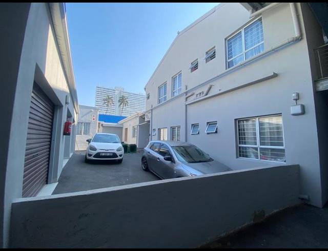 26 BEDROOM COMPLEX FOR SALE IN GLENWOOD